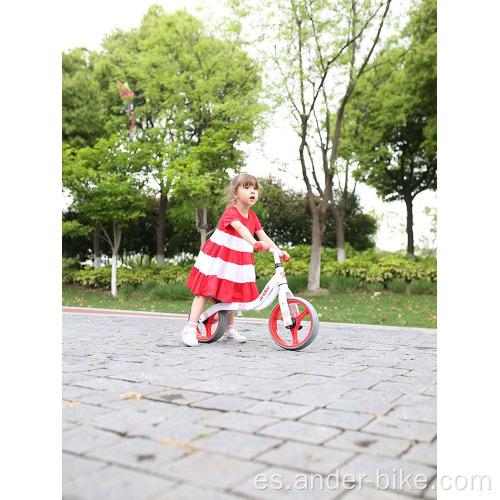 bicicleta de equilibrio popular nueva bicicleta de equilibrio para niños de moda